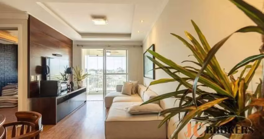Apartamento com 86m² de área útil, 3 dormitórios sendo 2 suítes e 2 vagas.