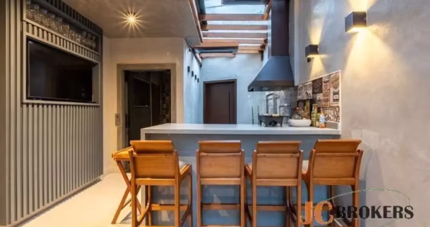 Casa com 3 quartos à venda na Avenida Piassanguaba, Moema, São Paulo