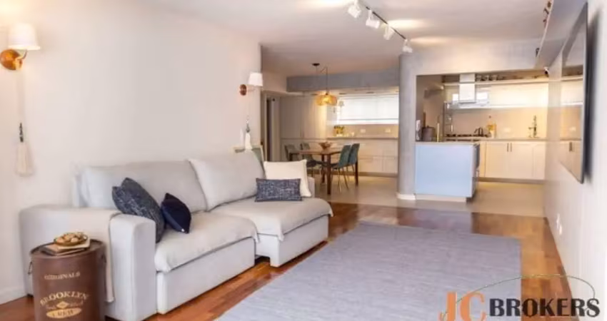 Apartamento com 122m² de área útil,  3 quartos, sendo 1 suíte master, 2 vagas