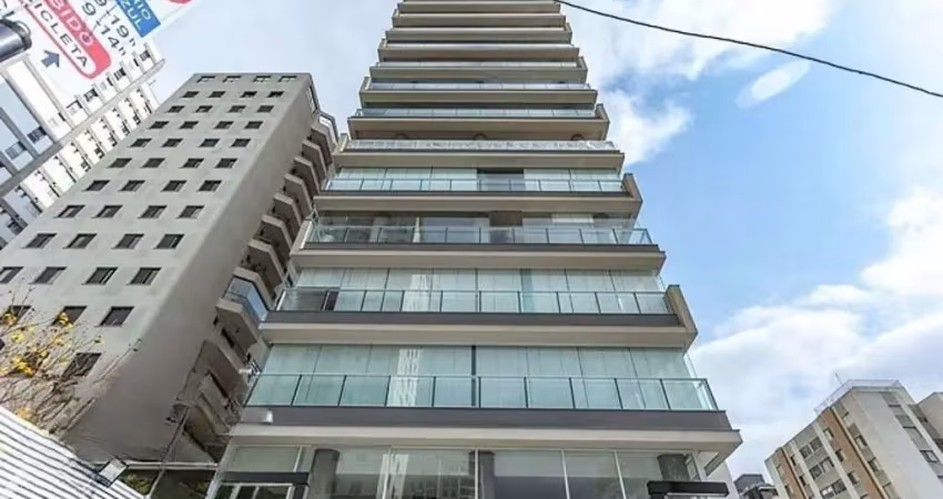 Apartamento com 278m² de área útil, 4 vagas, living, 4 dormitórios sendo 4 suítes.