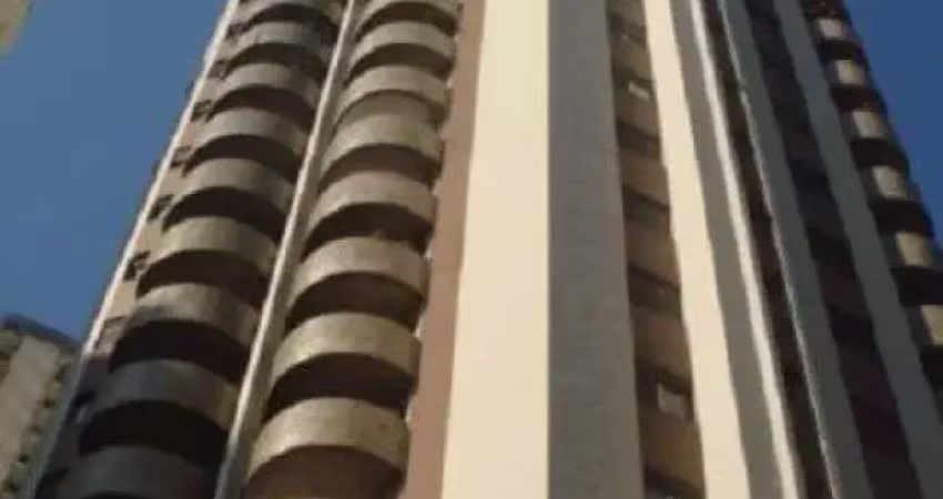 Apartamento mobiliado com 120m² de área útil, 2 vagas, sala para 2 ambientes, 4 dormitórios, 1 suíte