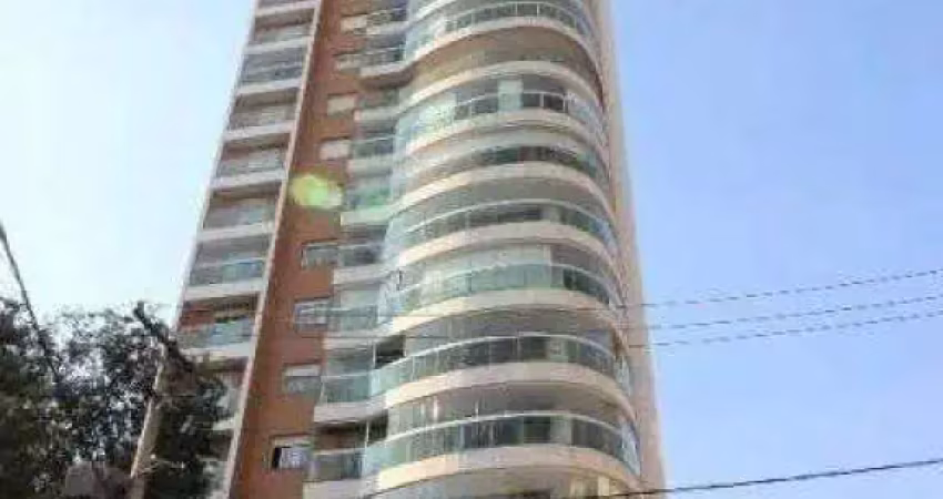 Apartamento com 165m² de área útil, 4 vagas, 4 dormitórios (sendo 3 suítes).