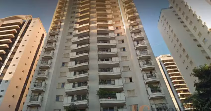 Apartamento com 112m² de área útil, 2 vagas,  living para 2 ambientes,  4 dormitórios sendo 1 suíte
