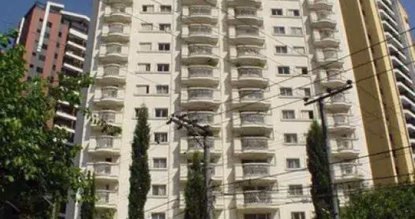 Apartamento com 150m² de área útil, 3 vagas, 4 dormitórios sendo 3 suítes.