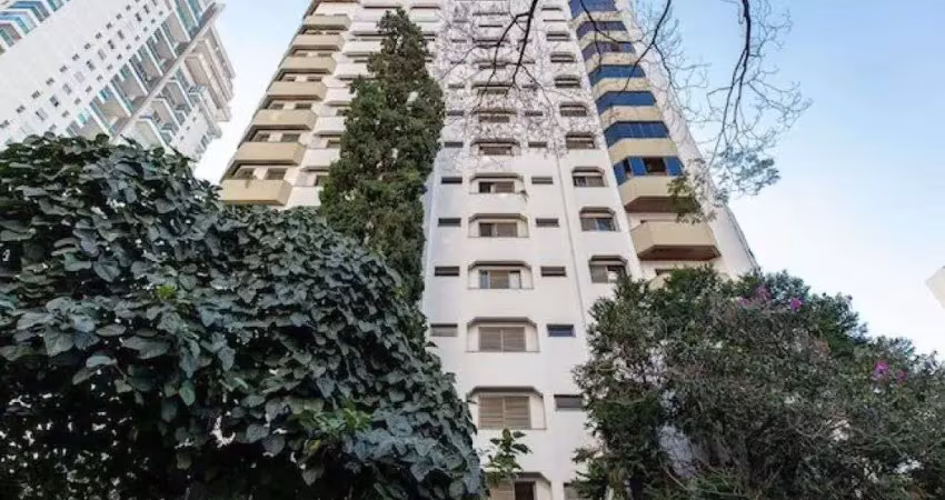 Apto com 279m², 4 suítes, living, varanda, 4 vagas.