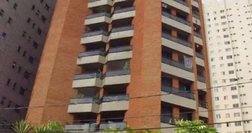 Apartamento com 100m² de área útil, 3 dormitórios sendo 1 suíte, 2 vagas.