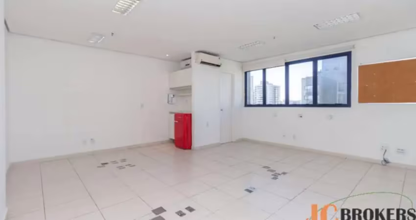 Sala comercial à venda na Avenida Vereador José Diniz, 3720, Campo Belo, São Paulo