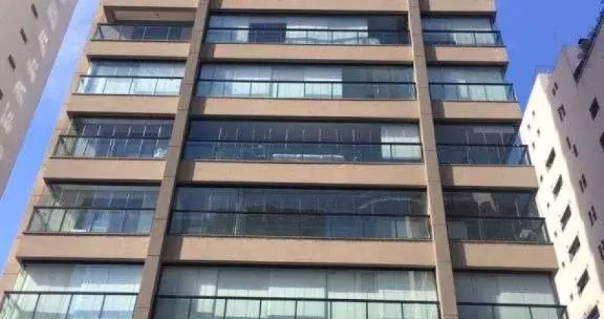 Apartamento com 184m² de área útil, 3 vagas de garagem, 3 dormitórios sendo 3 suítes.
