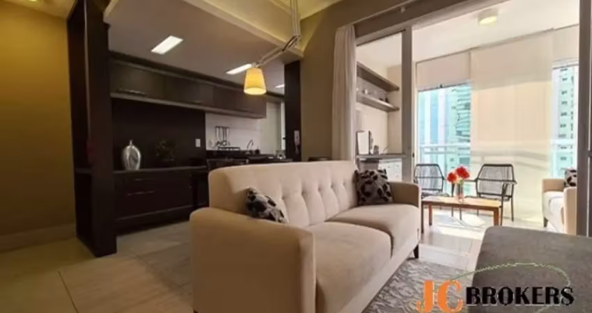 Apartamento com 66 m², 1 suíte com closet, varanda integrada ao living, andar alto, 1 vaga.