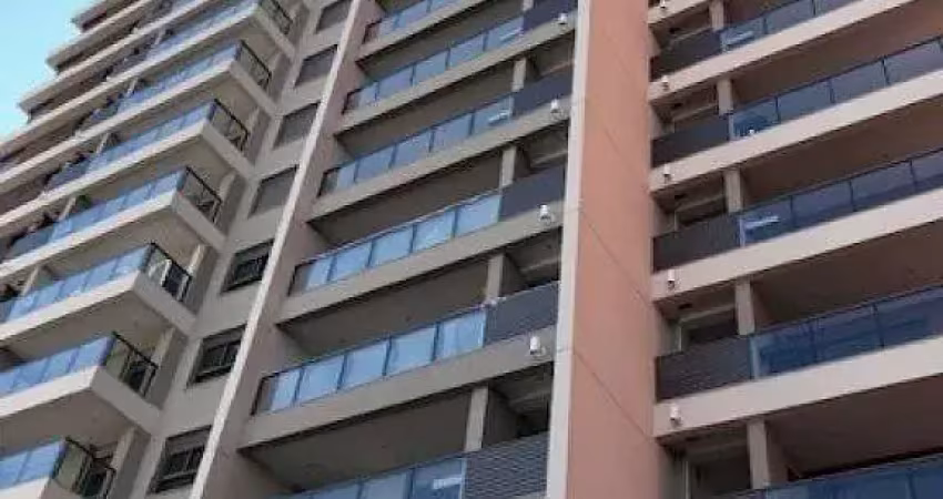 Apartamento mobiliado com 71m² de área útil, 2 dormitórios, 1 suíte, 1 vaga.