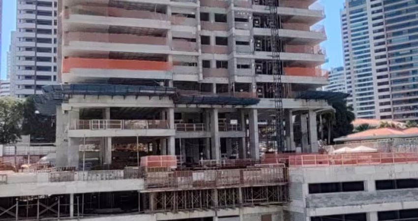 Apartamento no Horto Florestal com piscina na varanda