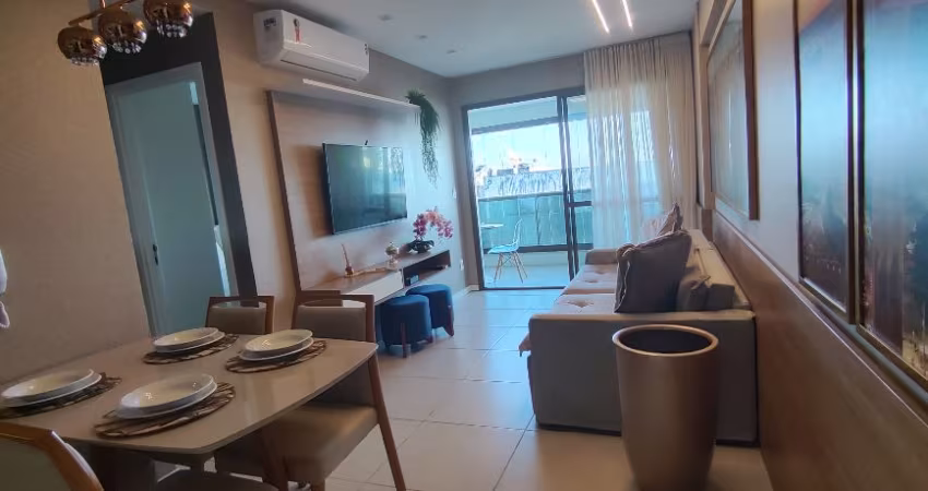 Quarto e sala amplo com lavabo e vaga de garagem privativa na Barra