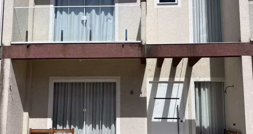Sobrado  03  quartos com  piscina  Balneário  Gaivotas