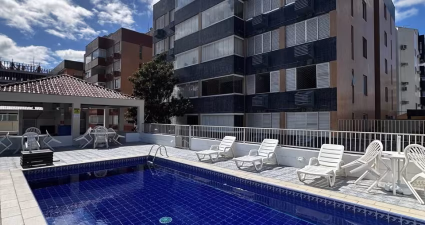 Apartamento 03 quartos ótima localização em Caiobá