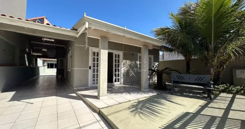 Linda casa 05 quartos com piscina  balneário florida
