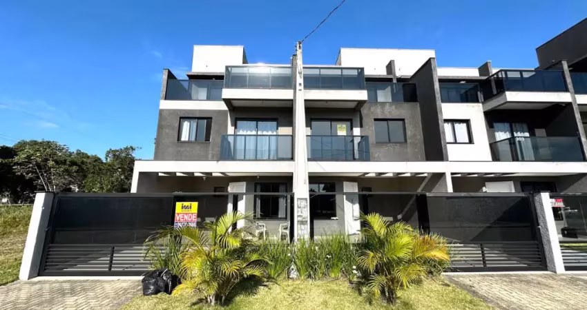 Casa com 3 quartos à venda na Rua Joaquim Tramujas, 267, Balneário Gaivotas, Matinhos