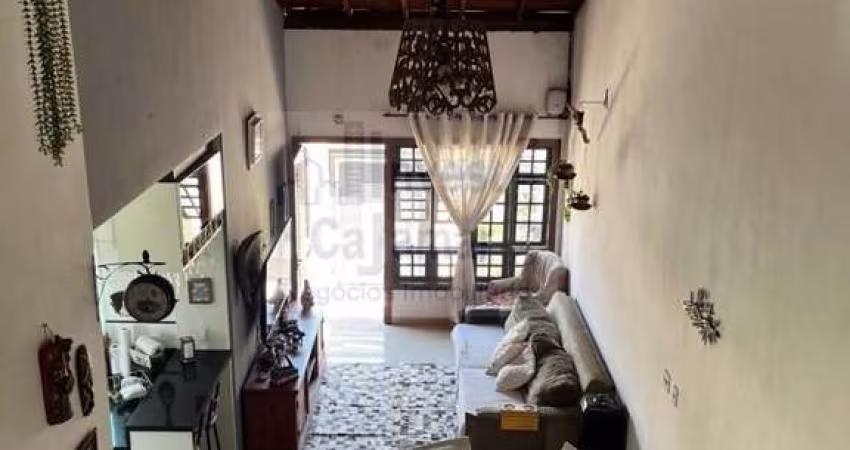 Casa para Venda em Cajamar, Portal dos Ipês, 3 dormitórios, 1 suíte, 3 banheiros, 4 vagas