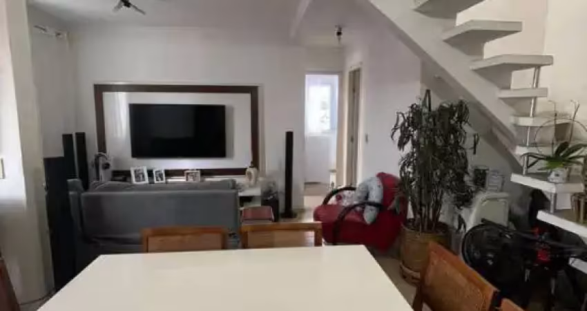 Duplex á venda 98 metros, 3 quartos, Varanda Goumert e 2 vagas - Jandira