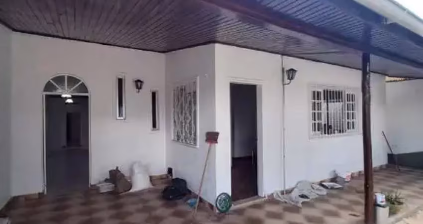 Casa com 3 quartos para alugar no Parque 10 de Novembro, Manaus 