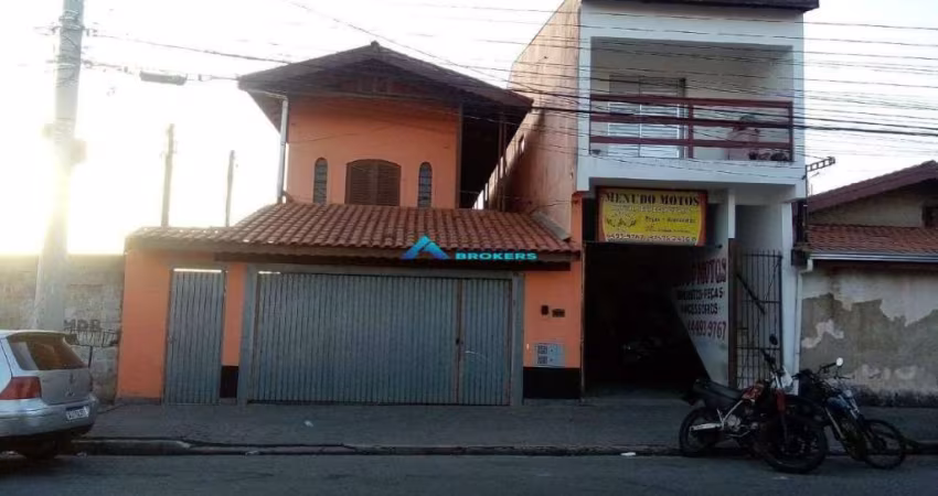 Casa a venda C/ 3 Dormitórios no Bairro Jd Paulista