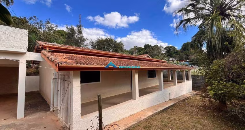 Chácara para Locação C/ 3 Quartos sendo 1 suíte, Piscina, Amplo Espaço, Loteamento Vivenda Jundiaí