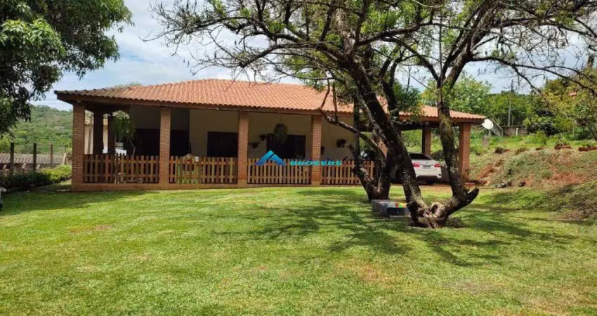 Sítio c/ 3 casas, amplo espaço com total de 49.000 m², bairro caioçara, jarinu sp. (aceita permuta)