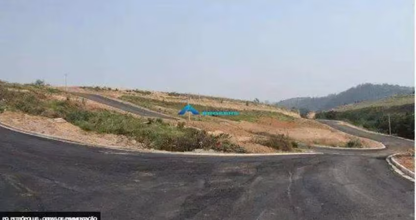Terreno plano de 175m² a venda Jd. Petrópolis Varzea Paulista