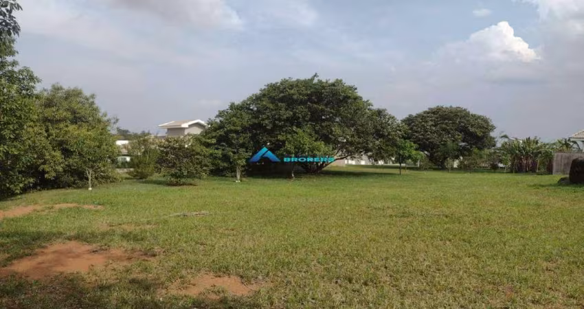 Terreno Plano a Venda C/ 1.000 m² - Cond. Villaggio Paradiso
