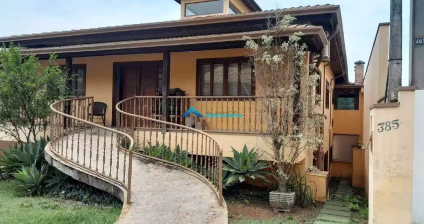 Vende-se Casa de 4 Suítes em Condomínio no Caxambu, Jundiaí, SP
