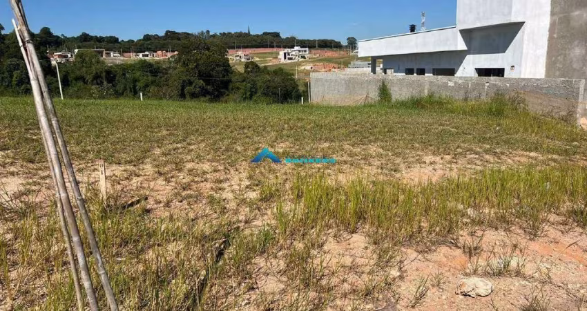 Lote plaino parte alta a venda no Condomínio Villagio Azzure com 360 m²