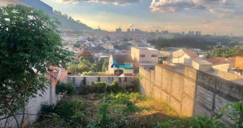 Terreno C/ 262 m², Parte alta do bairro com vista livre, Topografia em Declive, Bairro Vila Maringa, Jundiaí - SP