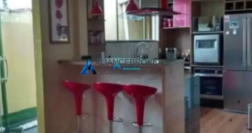 Casa a venda com 3 dormitórios na Vila Progresso em Jundiaí 230 m2