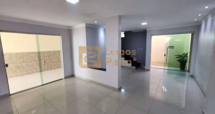 Alugo casa duplexcom 3 quartos e 2 suites em js pinheiro, centro itabuna ba