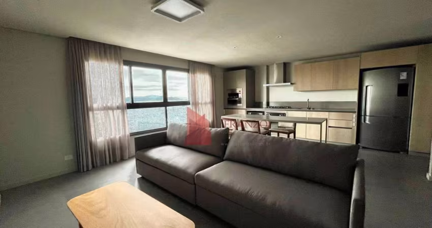 LOCAÇÃO- Apartamento MOBILIADO 87m² no CENTRO de Itajaí, SC