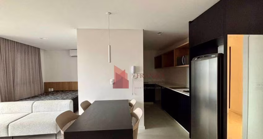 LOCAÇÃO: Loft mobiliado e equipado no Centro de Itajaí