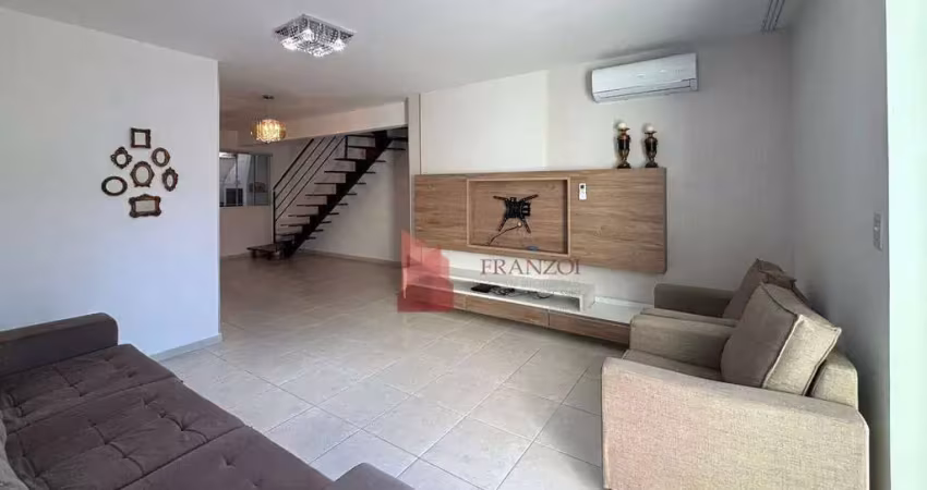Locação: sobrado triplex semimobiliado no bairro fazenda, itajaí/sc