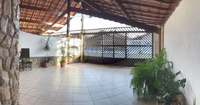 Casa com 2 quartos à venda na Vila Caiçara, Praia Grande 