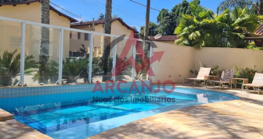 APARTAMENTO ACONCHEGANTE NO ITAGUÁ PARA LOCAÇÃO DEFINITIVA - UBATUBA-SP