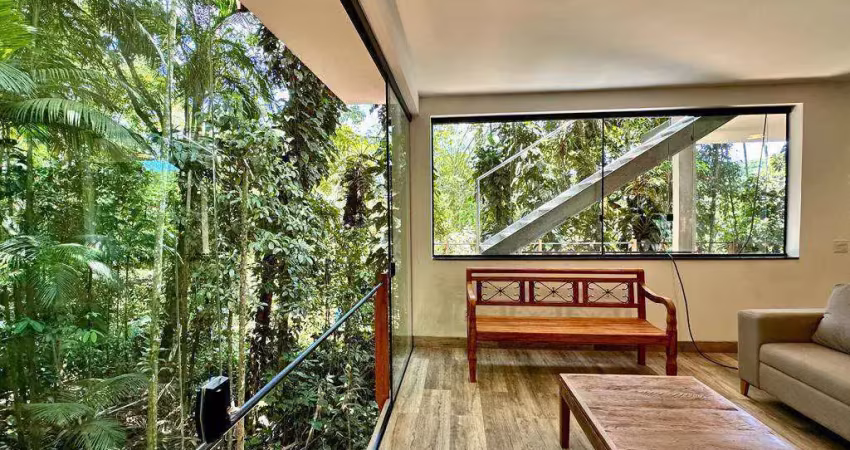 Casa à venda no bairro Félix em Ubatuba/SP