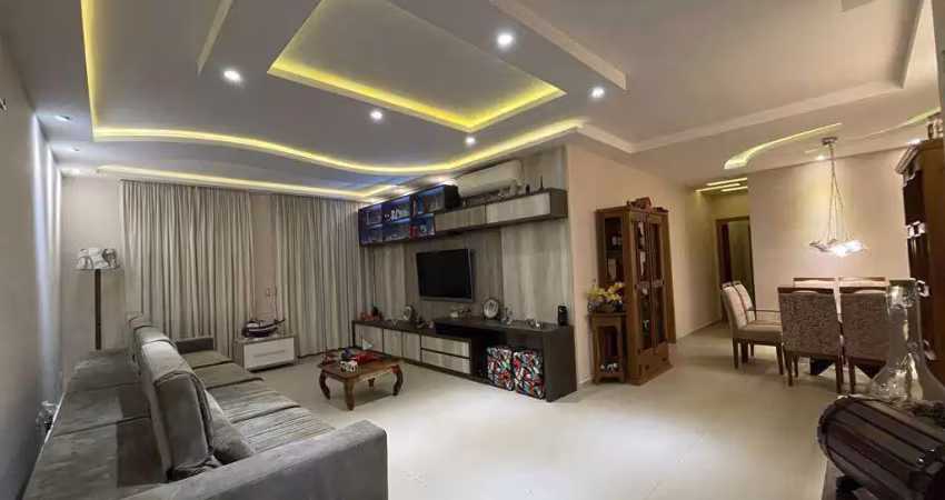 Apartamento à venda no bairro Centro em Ubatuba/SP