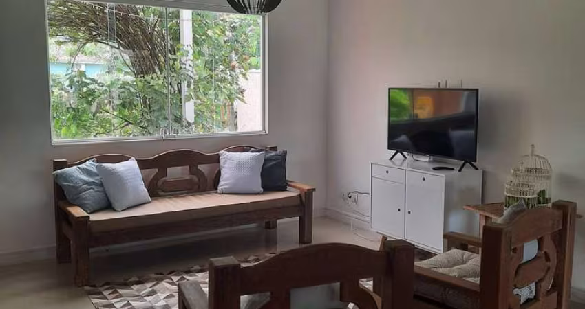 Casa à venda no bairro Horto Florestal em Ubatuba/SP