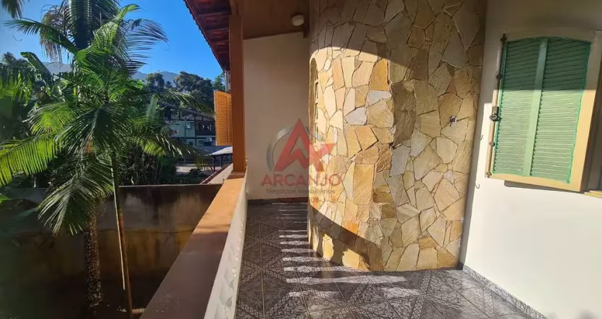 Casa com 3 quartos para alugar na Praia do Itamambuca, Ubatuba 
