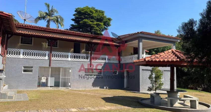 Chácara/Sítio à venda 4 dormitórios piscina Jd Estância Brasil - Atibaia-SP