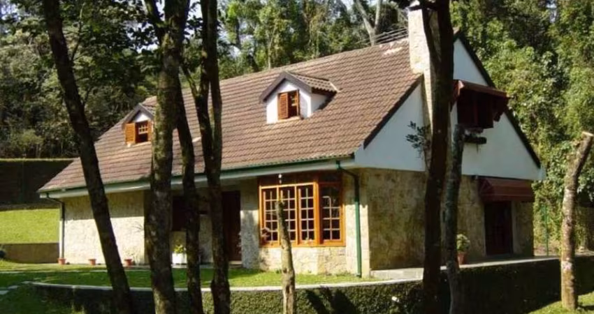 Casa à venda no bairro Roseira em Mairiporã/SP