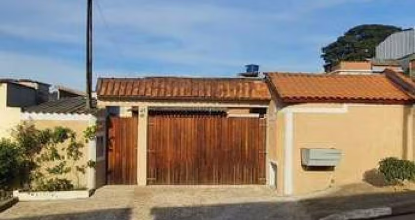 Casa à venda no bairro Vila Machado em Mairiporã/SP