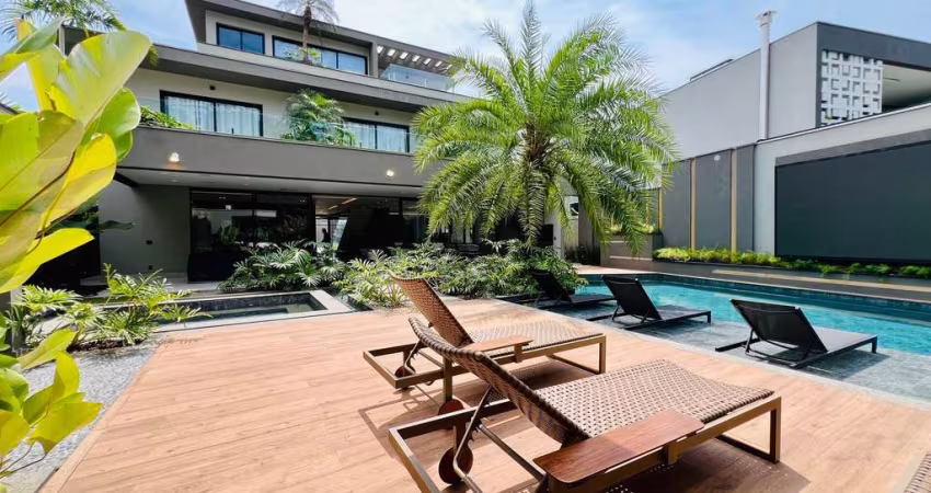Casa à venda no bairro Riviera em Bertioga/SP