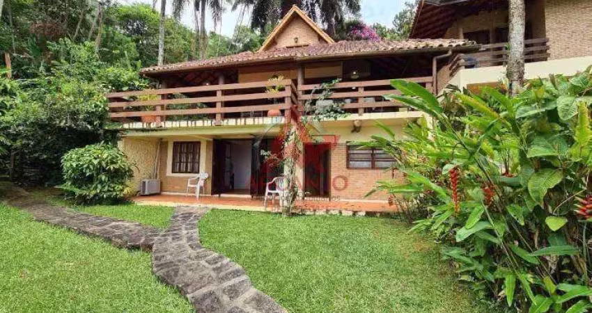 Casa com 5 quartos à venda na Praia da Fortaleza, Ubatuba 