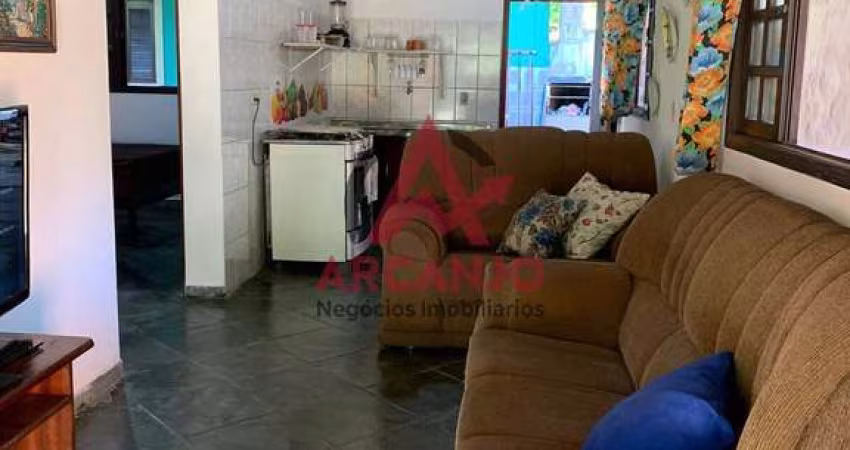 CASA À VENDA COM 02 QUARTOS - PRAIA DO UBATUMIRIM - UBATUBA/SP.