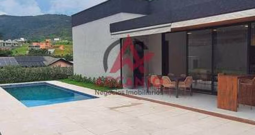 Casa Térrea no  Condomínio Fechado Itaporã em Atibaia-SP.