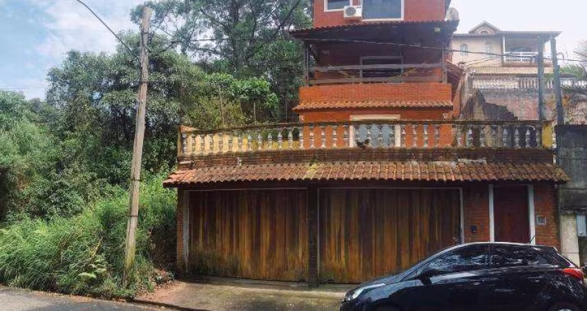 Sobrado para alugar no bairro Samambaia em Mairiporã/SP